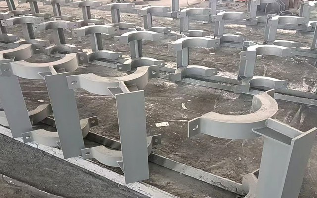 蒸汽管道隔热管托